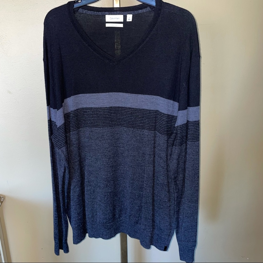 Calvin Klein Black Gray Stripe Sweater Italian Yarn Merino Wool XL